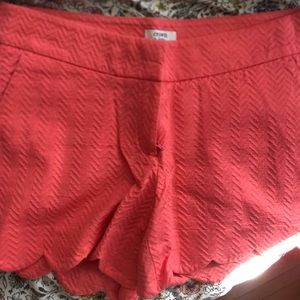 Crown and Ivy scalloped shorts